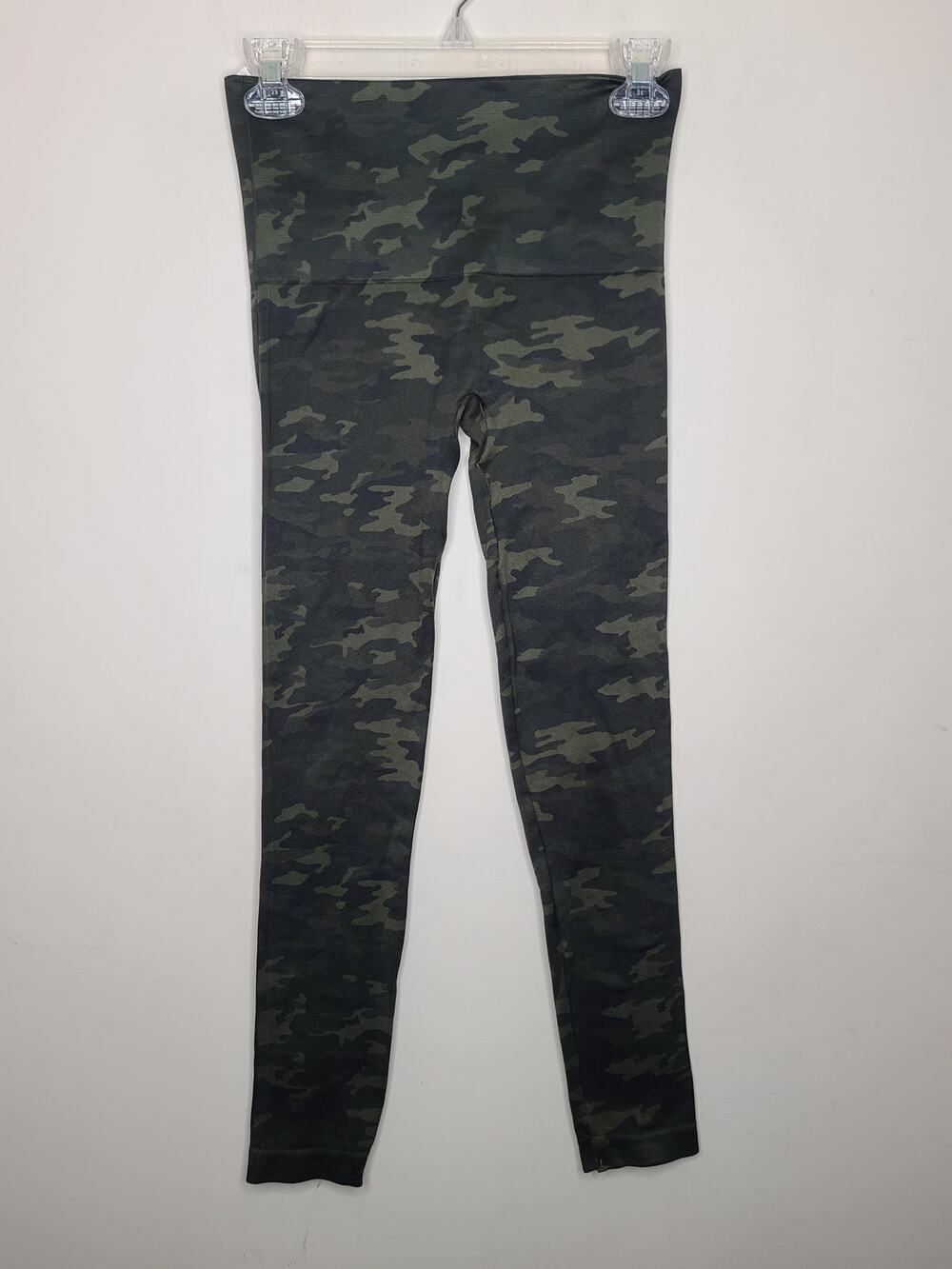 Spanx green camo shapewear leggings - medium